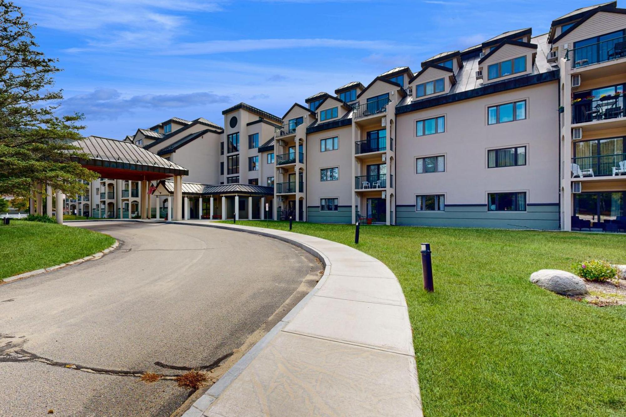 The Lincoln Studio At Rivergreen Exterior photo