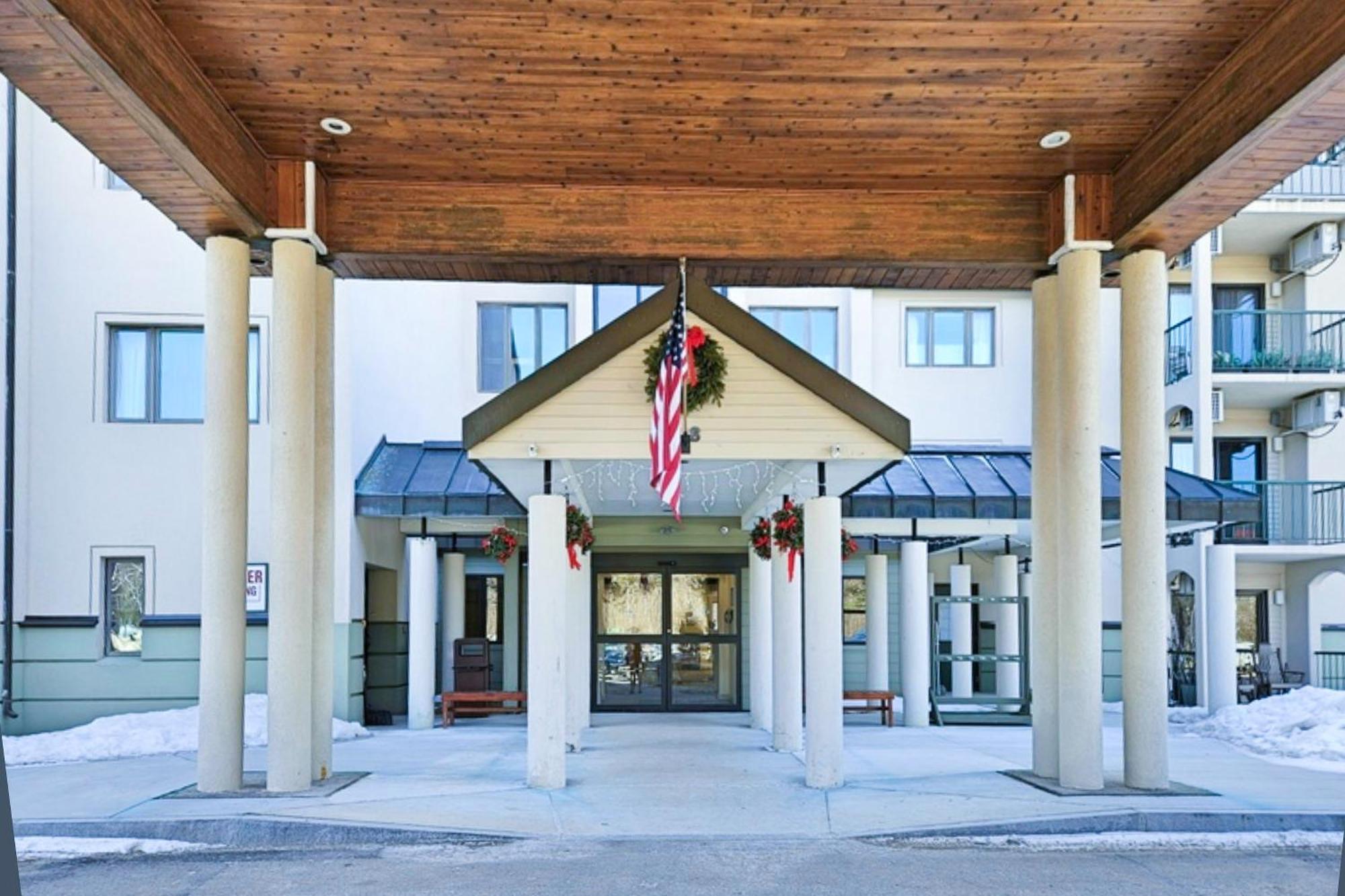 The Lincoln Studio At Rivergreen Exterior photo