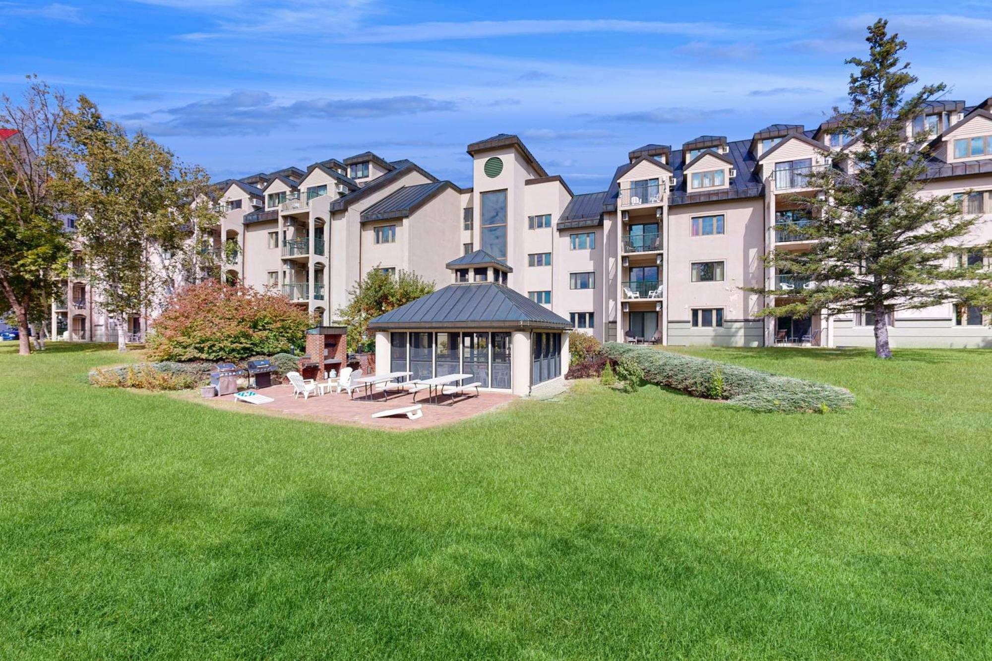 The Lincoln Studio At Rivergreen Exterior photo